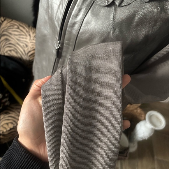 Peter Nygard Silver Floral Embellished Women's Jacket - Picture 5 of 12